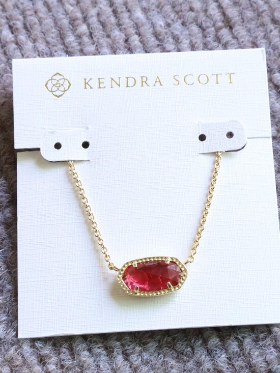 Kendra Scott Jewelry - Kendra Scott Elisa Necklace - Gold Berry red glass